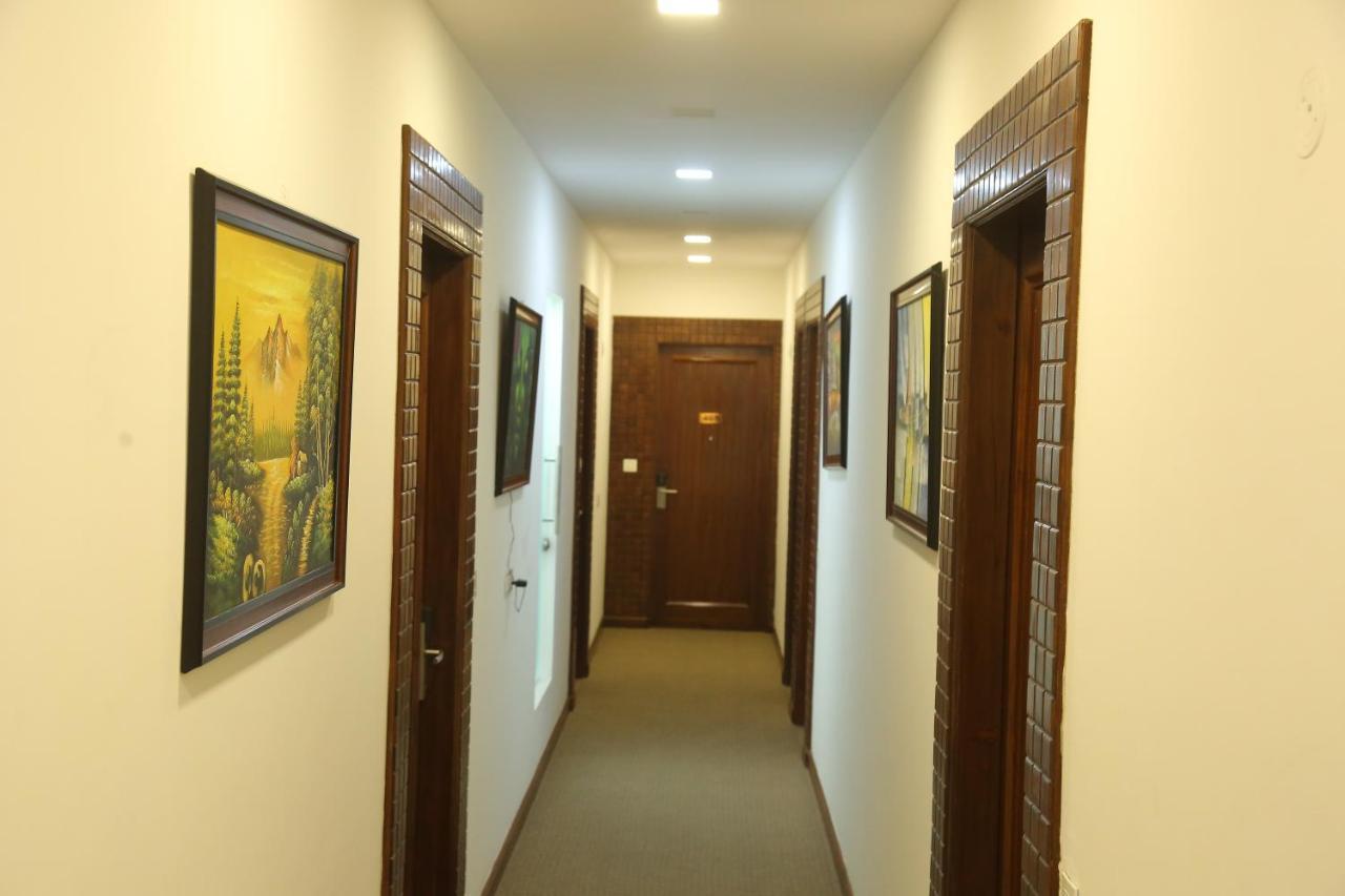 Hôtel Inter Urban à Rohtak Extérieur photo