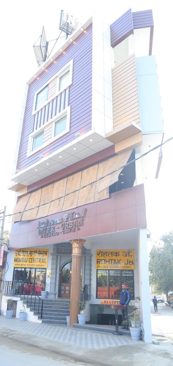 Hôtel Inter Urban à Rohtak Extérieur photo